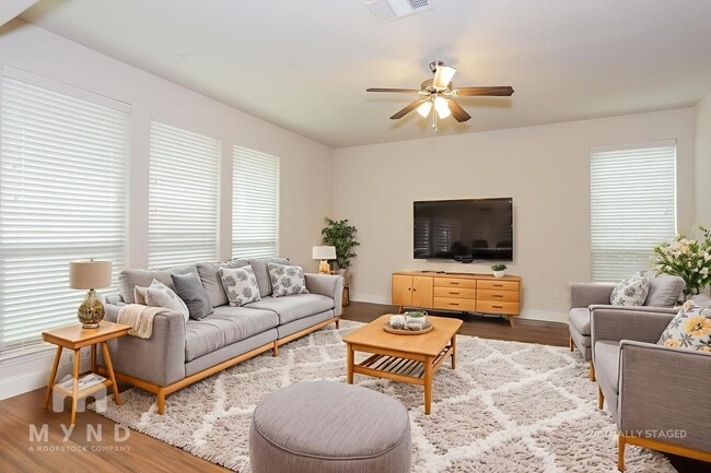 3025 Damsel Sauvage Ln in The Colony, TX - Building Photo - Building Photo