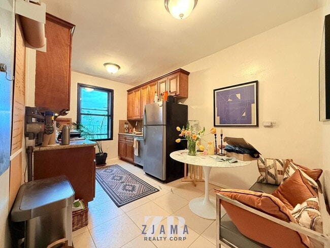 163 Ocean Ave in Brooklyn, NY - Building Photo - Building Photo
