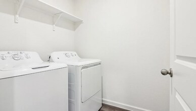 112 Connecticut Ct in Princeton, TX - Foto de edificio - Building Photo