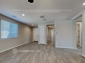 18822 W Canterbury Dr in Surprise, AZ - Foto de edificio - Building Photo