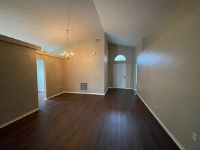4055 Sunny Day Way in Kissimmee, FL - Building Photo - Building Photo
