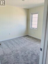 1366 Sycamore Garden in Milton, ON - Building Photo - Building Photo