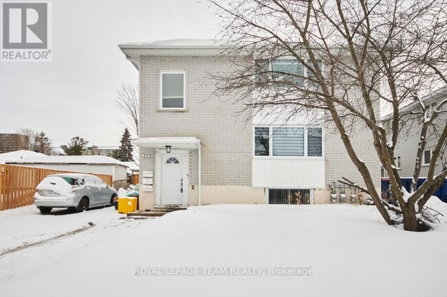 333-333 Zephyr Ave