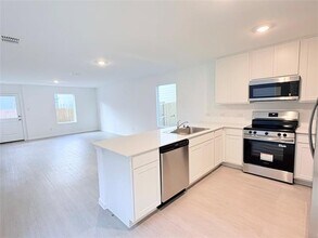 731 Wagtail Dr in Princeton, TX - Building Photo - Building Photo