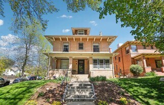 1176 N Gaylord St in Denver, CO - Building Photo