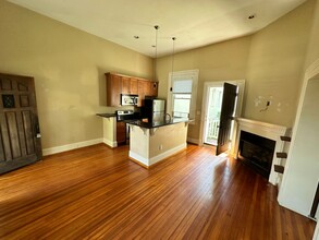 1101 W Grace St in Richmond, VA - Building Photo - Building Photo