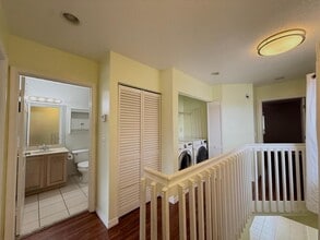 1910 Lakeview Dr W in Royal Palm Beach, FL - Building Photo - Building Photo