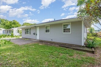 3956 Montevideo Dr in Dayton, OH - Building Photo - Building Photo