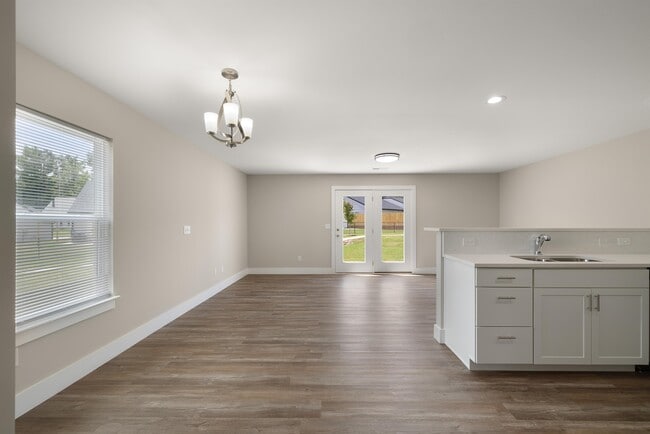 1050 Venice Blvd in Spartanburg, SC - Building Photo - Building Photo