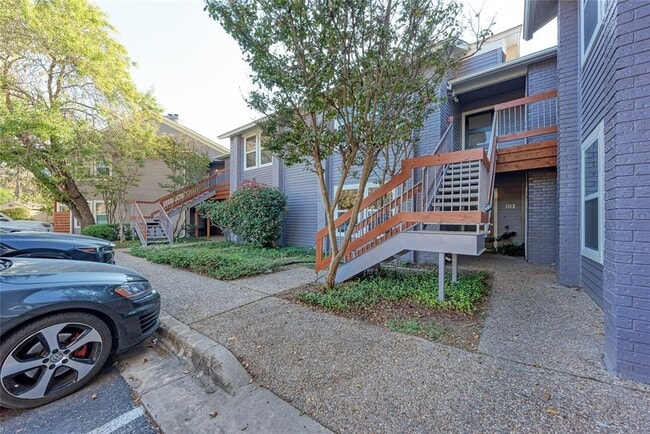 2106 Nickerson St in Austin, TX - Building Photo - Building Photo