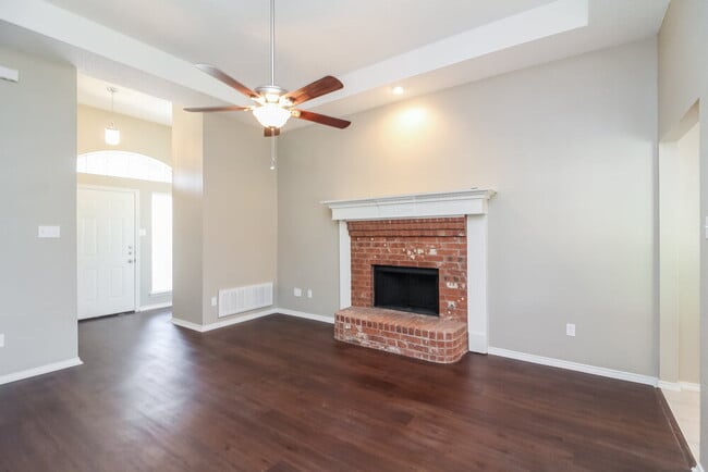 1722 Marcella Ln in Rowlett, TX - Building Photo - Building Photo