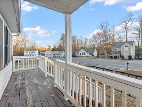 11330 Bailey Woods Dr in Midlothian, VA - Building Photo - Building Photo