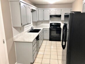 1203 Golf Course Dr in Jonesboro, AR - Building Photo - Building Photo