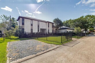 14132 Bluebird Ln in Houston, TX - Building Photo - Building Photo