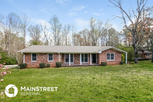 property at 2774 Whisper Ct