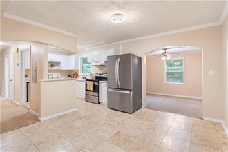 4652 Patrick Dr in Kennesaw, GA - Building Photo - Building Photo