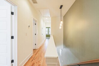 870 Westmont Rd SW in Atlanta, GA - Building Photo - Building Photo