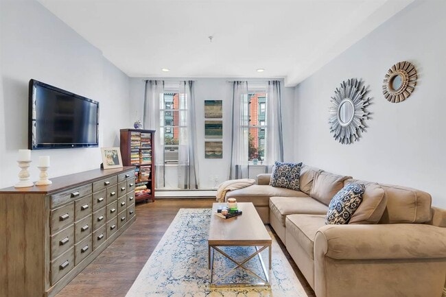 property at 1107 Washington St