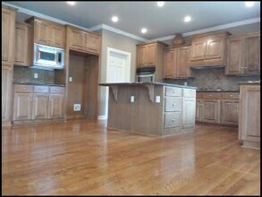 7 Epernay Cir in Little Rock, AR - Building Photo - Building Photo