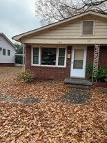 4017 Carlyle Dr in Charlotte, NC - Building Photo