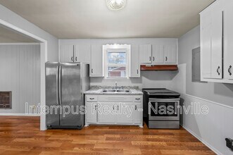 114 Old Trinity Ln in Nashville, TN - Building Photo - Building Photo