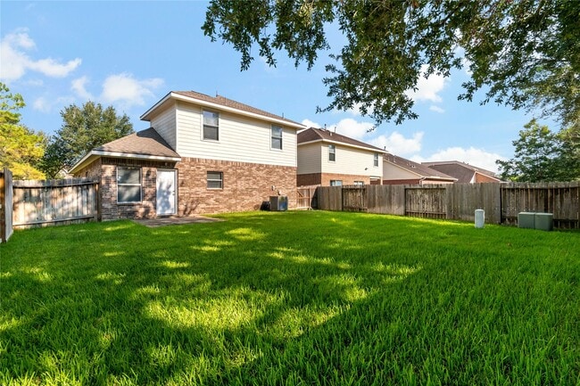 5422 Summer Spring Ln in Rosharon, TX - Building Photo - Building Photo