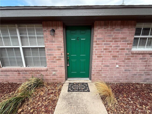 9 N 8th St in McAllen, TX - Building Photo - Building Photo