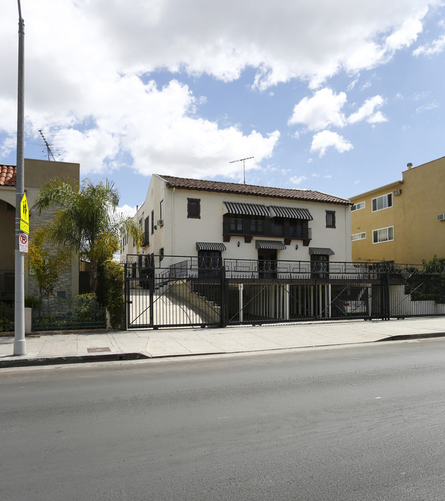 816 S Catalina St in Los Angeles, CA - Building Photo