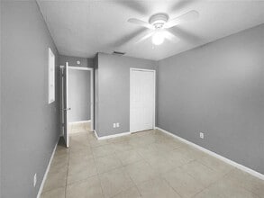 1350 Bailey Ave in Deltona, FL - Building Photo - Building Photo