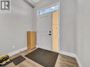 149 Otterbein Rd in Kitchener, ON - Building Photo - Building Photo