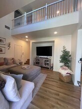 9 Elmhurst St in Ladera Ranch, CA - Building Photo - Building Photo