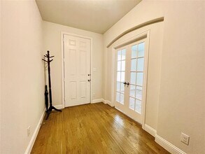 5644 Salt Springs Dr in Fort Worth, TX - Foto de edificio - Building Photo