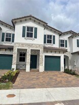 12612 NW 22nd Pl in North Miami, FL - Building Photo