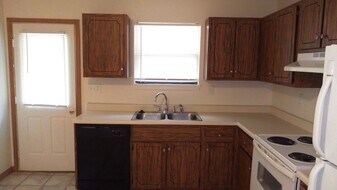 133 Dublin Ln, Unit 133 in Festus, MO - Building Photo