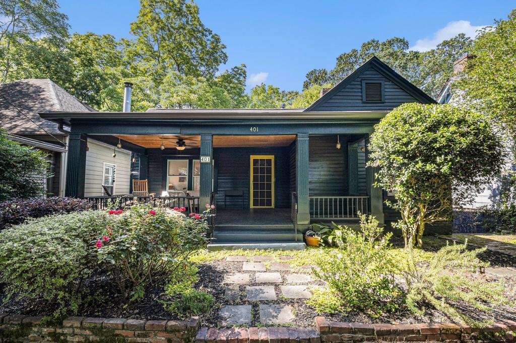 401 Cherokee Pl SE in Atlanta, GA - Building Photo