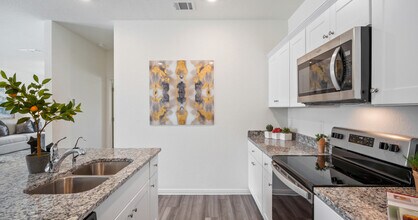 Beacon at Hymeadow Rental Homes in Maxwell, TX - Foto de edificio - Building Photo