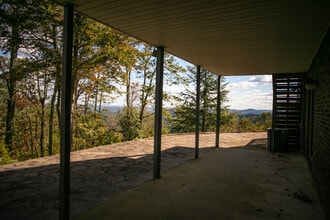 5156 Mineral Springs Mountain Ave in Valdese, NC - Building Photo - Building Photo