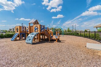 12007 Holystone St in Oakland, FL - Building Photo - Building Photo