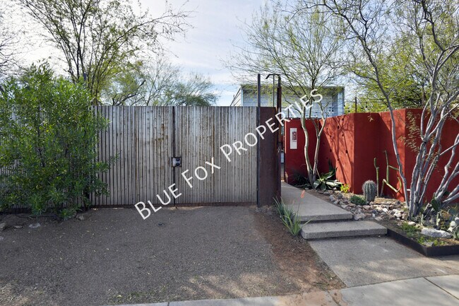 1150 E 15th St in Tucson, AZ - Building Photo - Building Photo