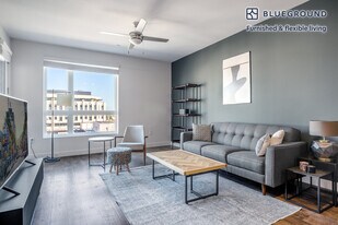 10601 Washington Blvd in Culver City, CA - Building Photo