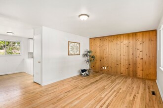 1044 Briarwood Rd in Fort Collins, CO - Building Photo - Building Photo