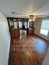 3026 Balis Dr in Baton Rouge, LA - Foto de edificio - Building Photo