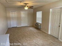 912.5 Orchid Dr photo'
