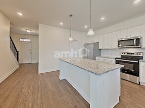 308 Elmhurst Dr in Marvin, NC - Building Photo - Building Photo