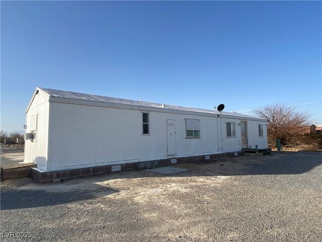property at 950 Black St