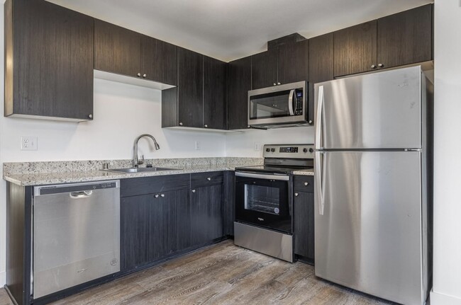 485 S 38th Ave, Unit C110