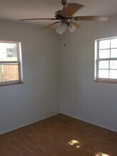 4161 Bluefish Dr SE in St. Petersburg, FL - Building Photo - Building Photo