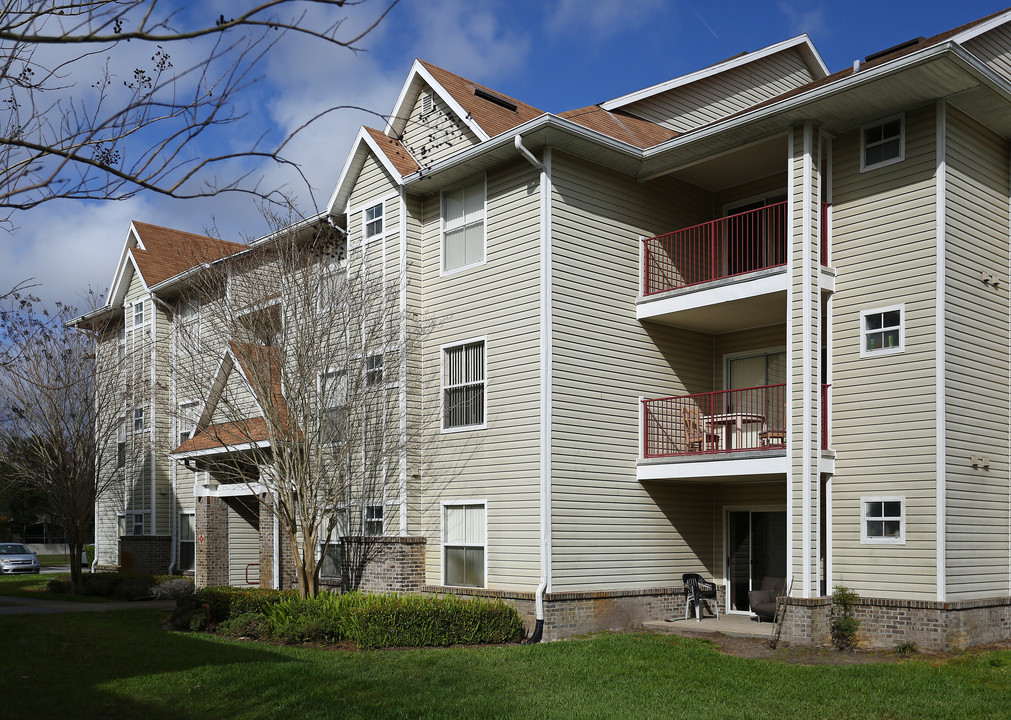 Tivoli Apartments in Oviedo, FL - Building Photo