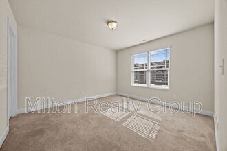 34 River Stancil Dr in Lillington, NC - Building Photo - Building Photo