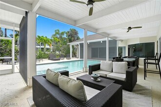 5122 Starfish Ave in Naples, FL - Building Photo - Building Photo